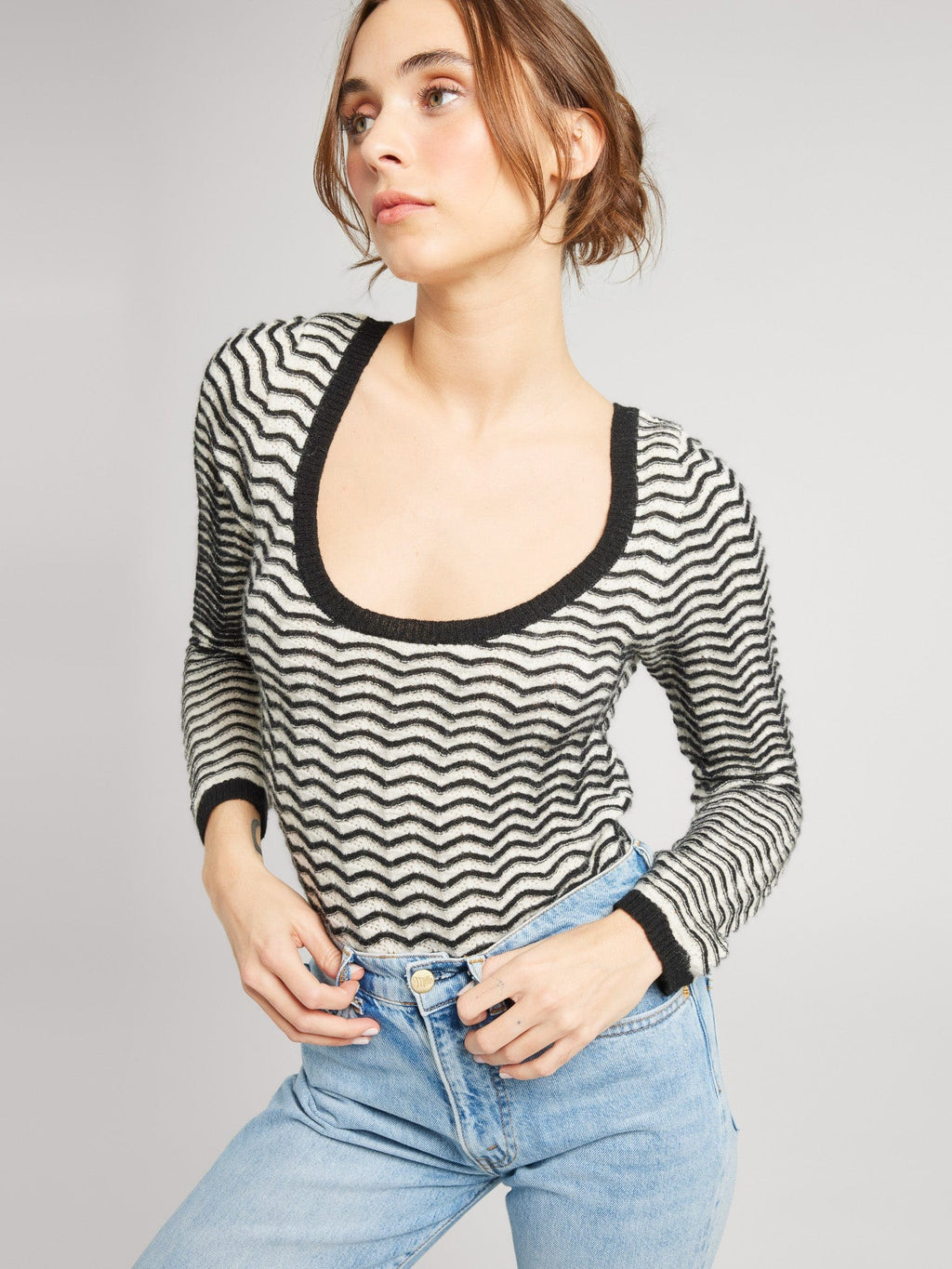 Pullover in Black & Ivory