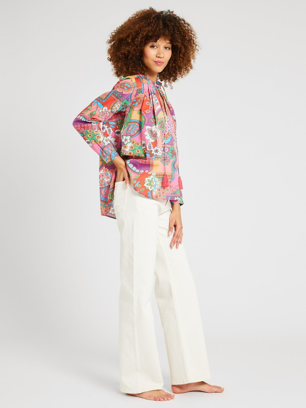 Joni Top in Shangri-La