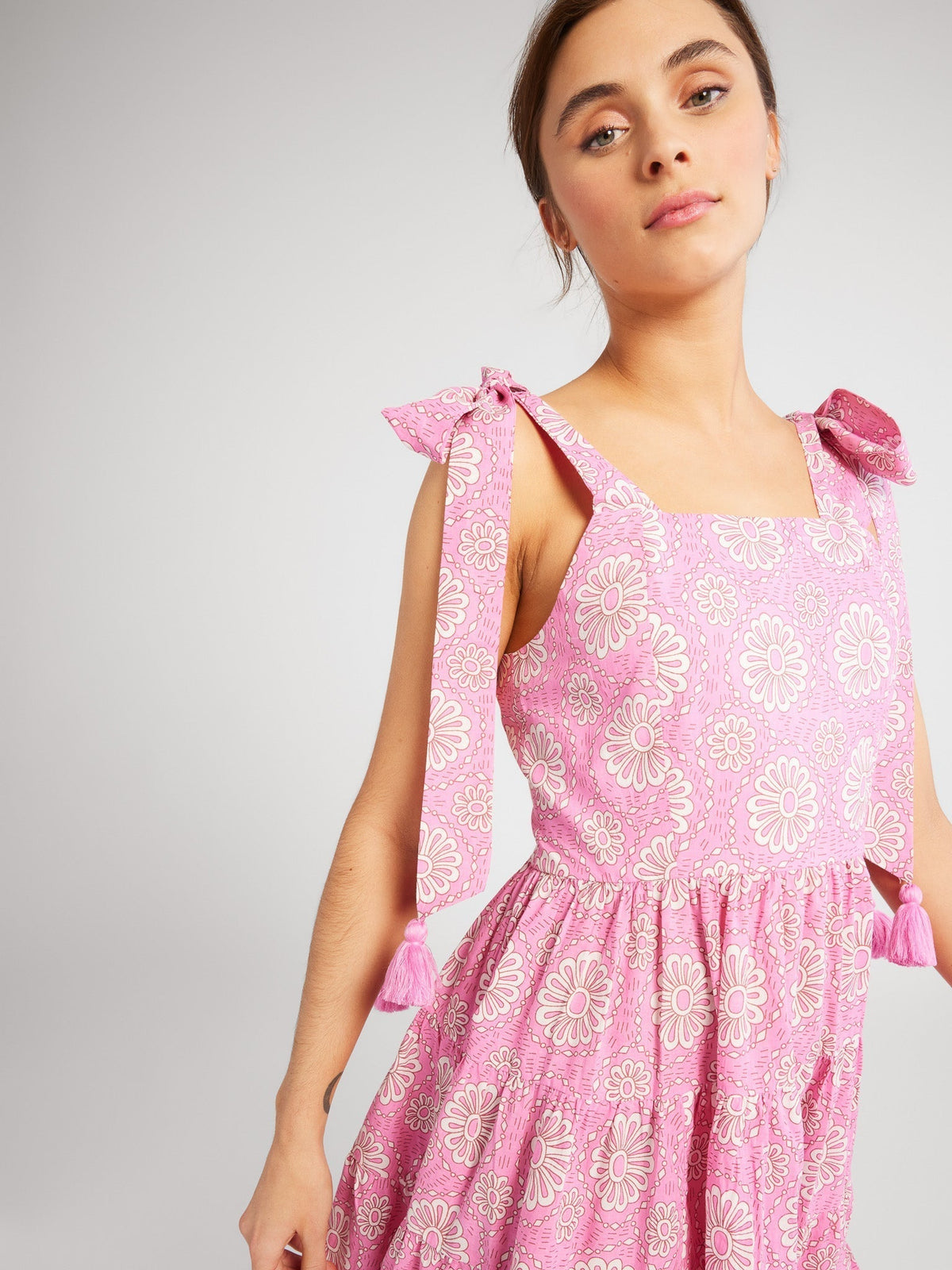Dress in Pink Daisy